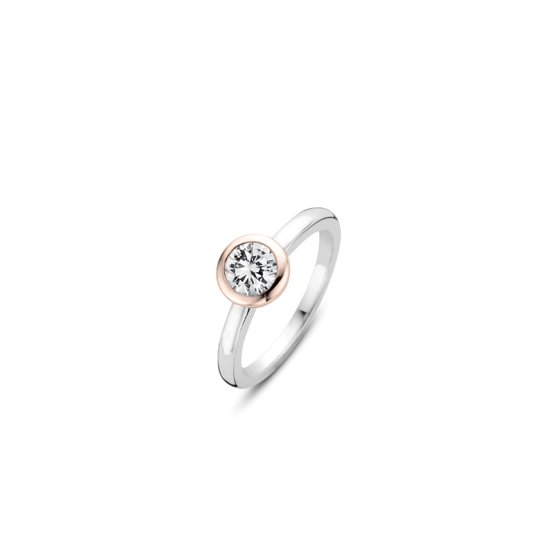 Solitaire Rose Gold Set Ring