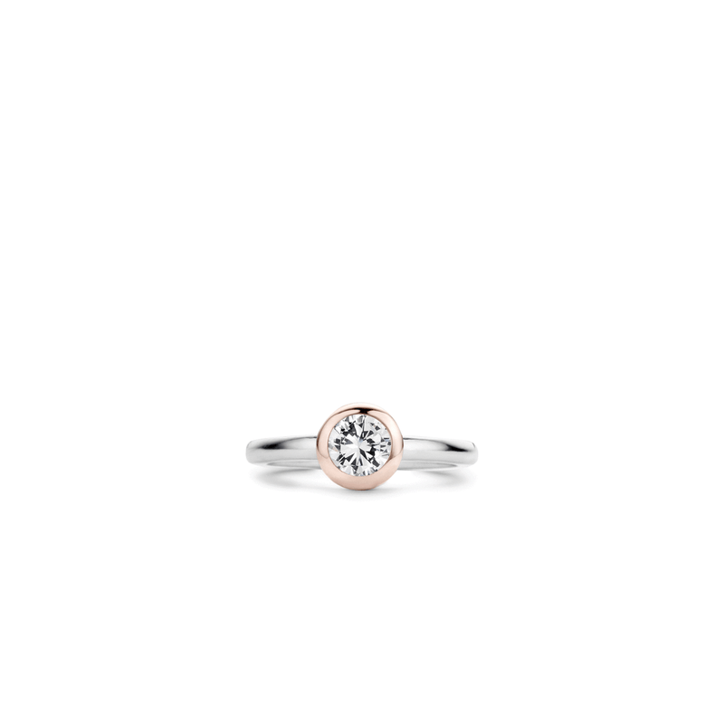 Solitaire Rose Gold Set Ring